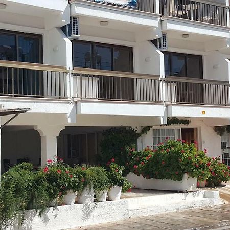 Manoli Apartments Ayia Napa Exteriör bild