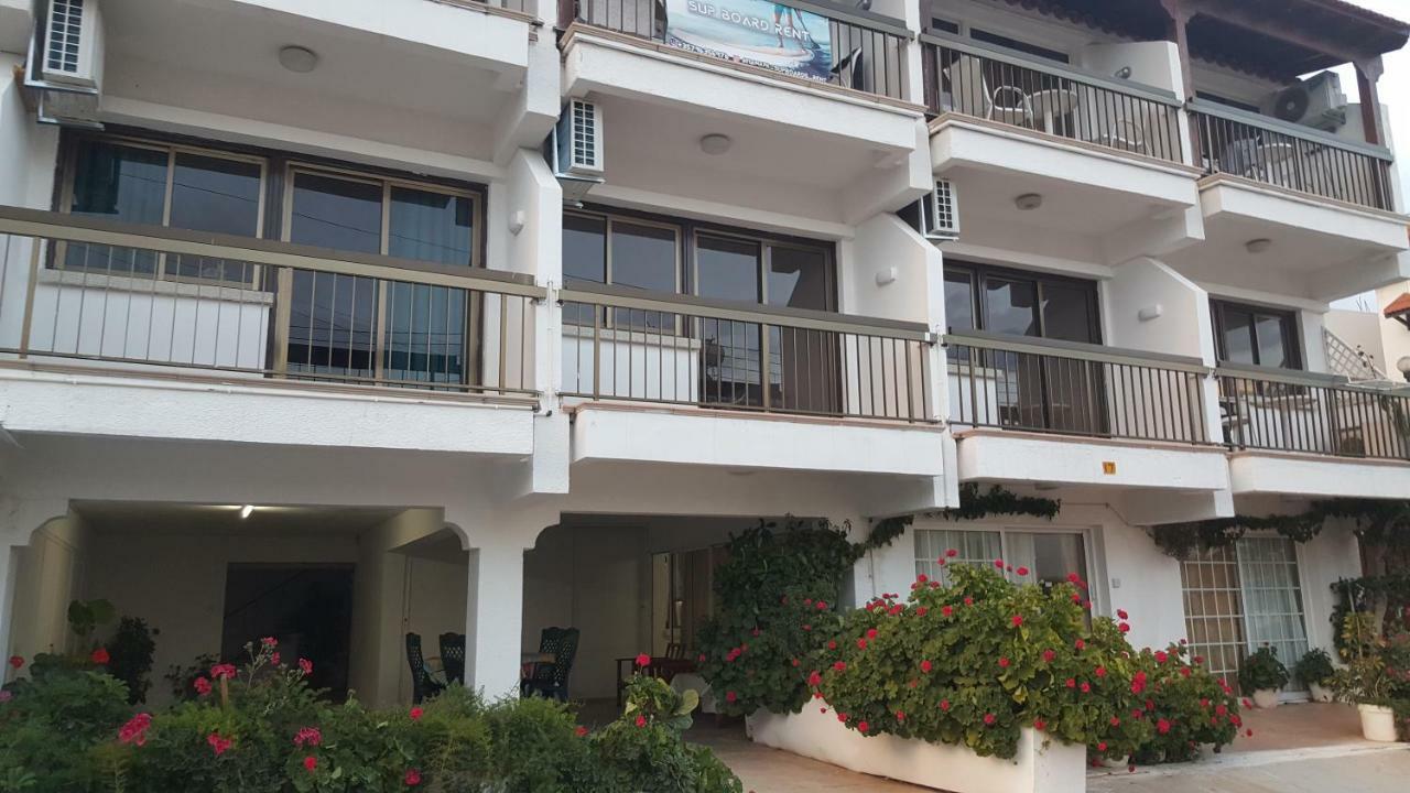 Manoli Apartments Ayia Napa Exteriör bild